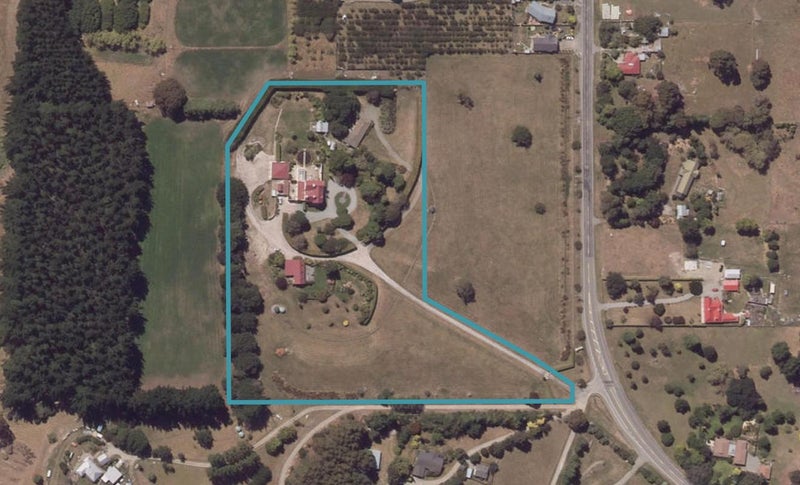 62 Weston Road, Waiareka Junction, Oamaru - Carousel 1