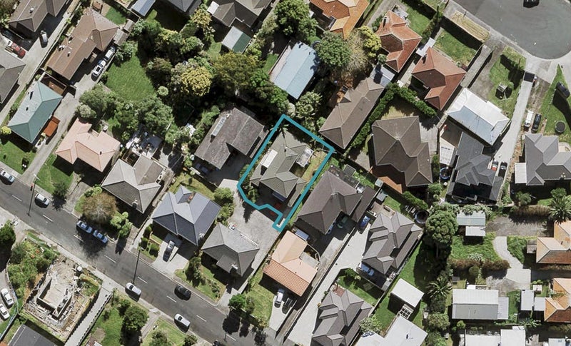 15A Littlejohn Street, Hillsborough, Auckland - Carousel 1