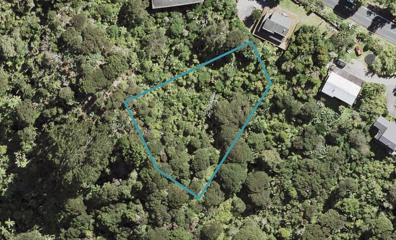 149 Victory Road, Laingholm, Auckland - Carousel 1