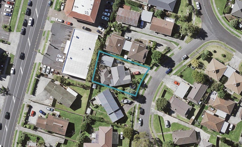 5 Tyndrum Place, Highland Park, Auckland - Carousel 1