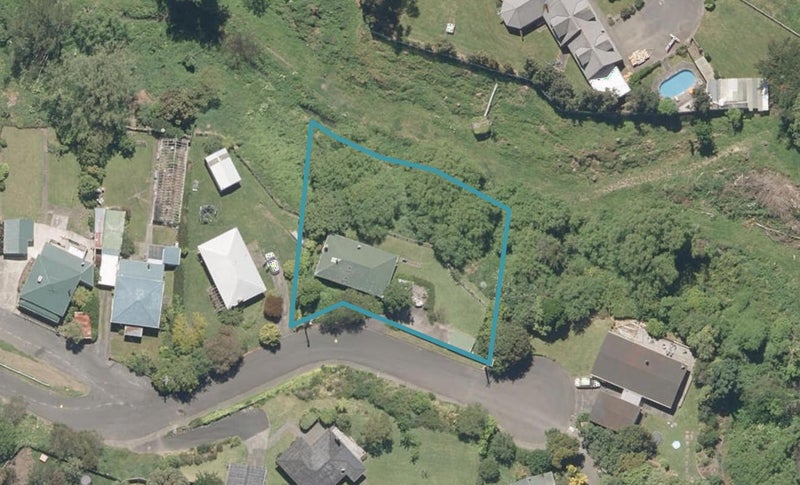 19 Forres Street, Durie Hill, Whanganui - Carousel 1