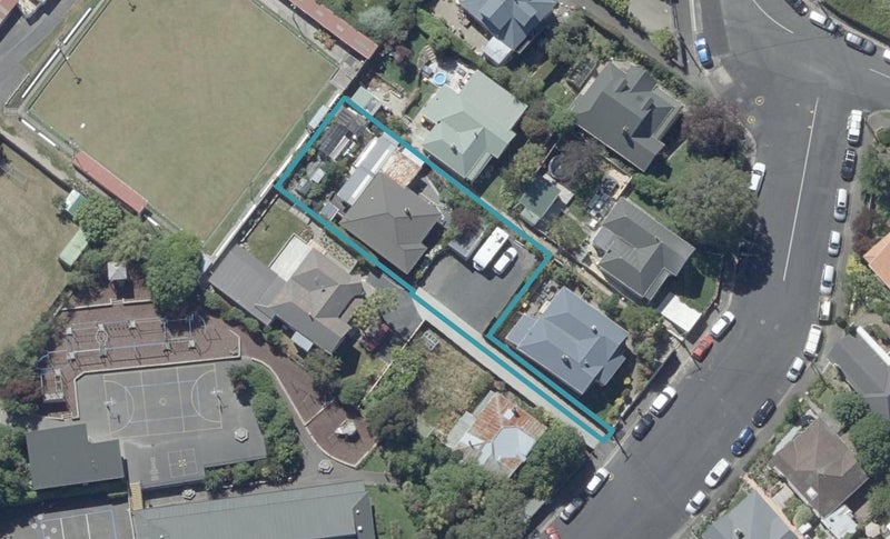 25 Passmore Crescent, Maori Hill, Dunedin - Carousel 1