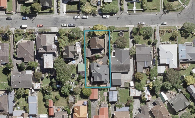 2/16 Maire Street, Woburn, Lower Hutt - Carousel 1