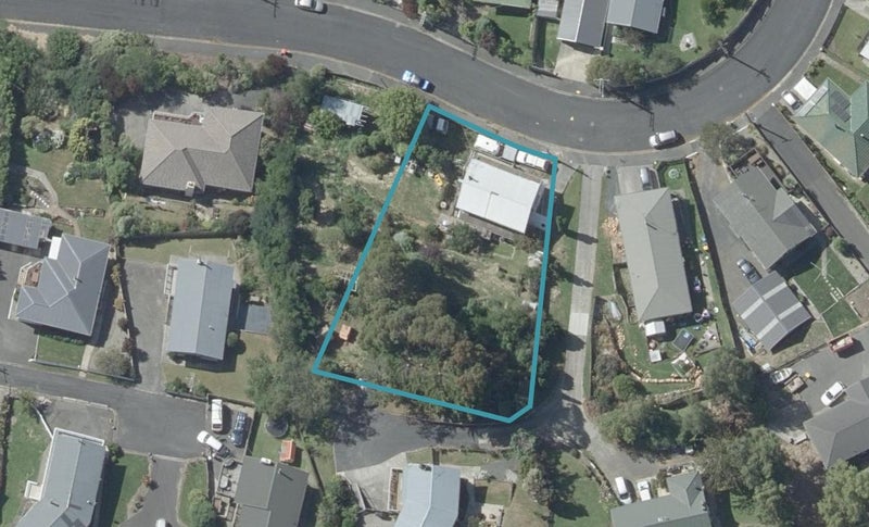 70 Roy Crescent, Concord, Dunedin - Carousel 1