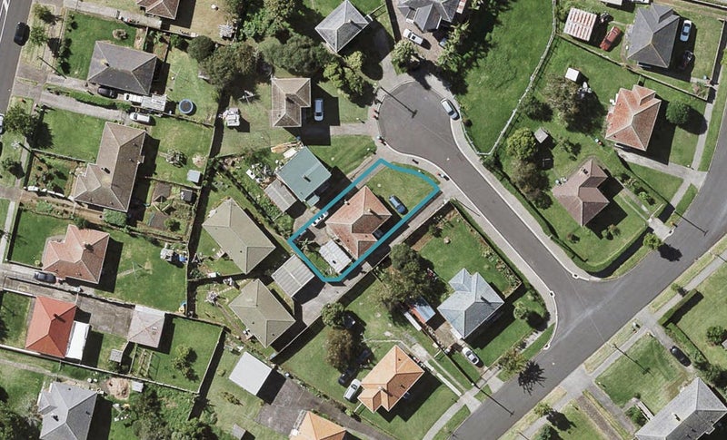 2A Kapuni Road, Panmure, Auckland - Carousel 1