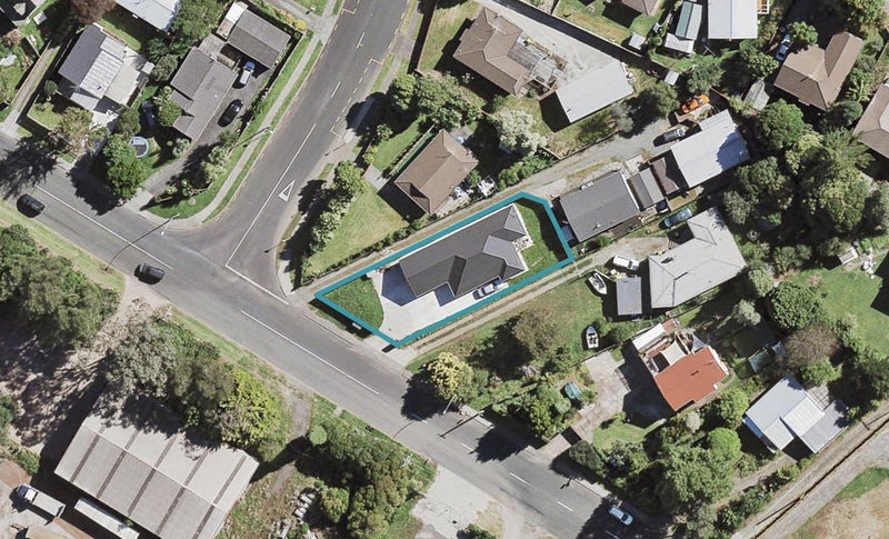226 Dominion Road, Red Hill, Papakura - Carousel 1