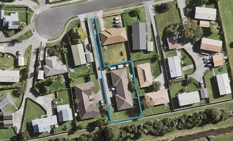 86 Trimdon Street, Randwick Park, Auckland - Carousel 1