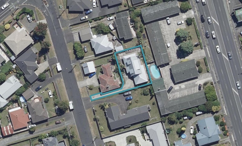 34 Hobson Street, Maeroa, Hamilton - Carousel 1