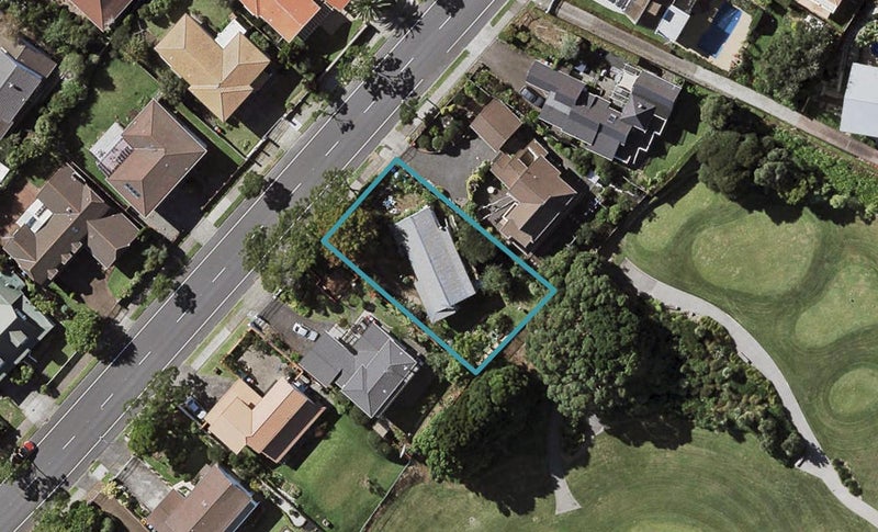 31 Norman Lesser Drive, Saint Johns, Auckland - Carousel 1
