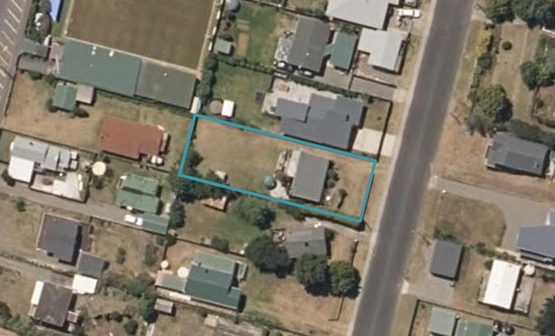 87 Kahukura Avenue, Waitārere Beach, Levin - Carousel 1