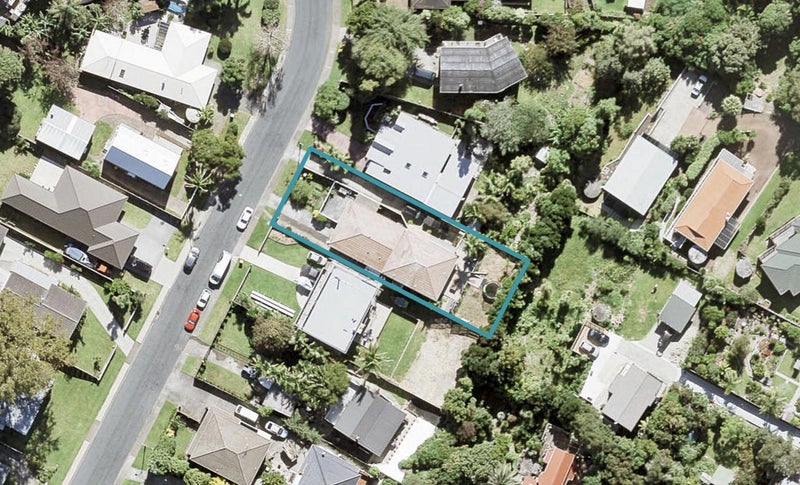 48 The Circle, Manly, Whangaparaoa - Carousel 1