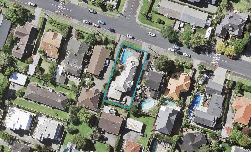 15 Frater Avenue, Milford, Auckland - Carousel 1