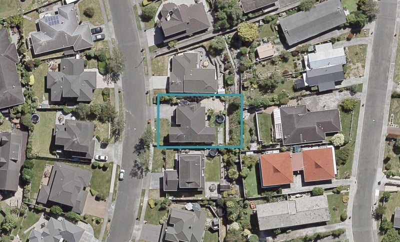 24 Clearwater Terrace, Brown Owl, Upper Hutt - Carousel 1