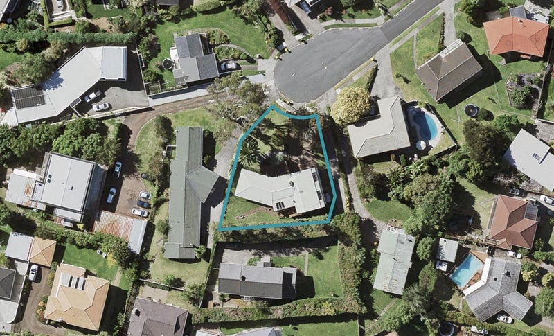 12 Willow Way, Sunnyhills, Auckland - Carousel 1