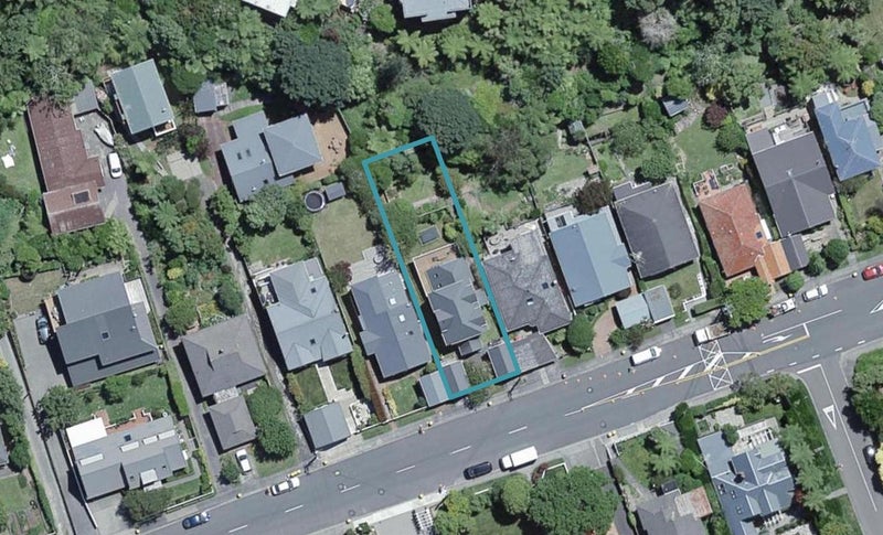 24 Friend Street, Karori, Wellington - Carousel 1