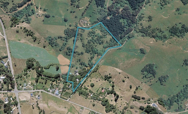 19 Bells Road, Takamatua, Akaroa - Carousel 1