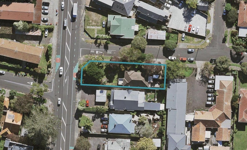2/1 Warborough Avenue, Epsom, Auckland - Carousel 1