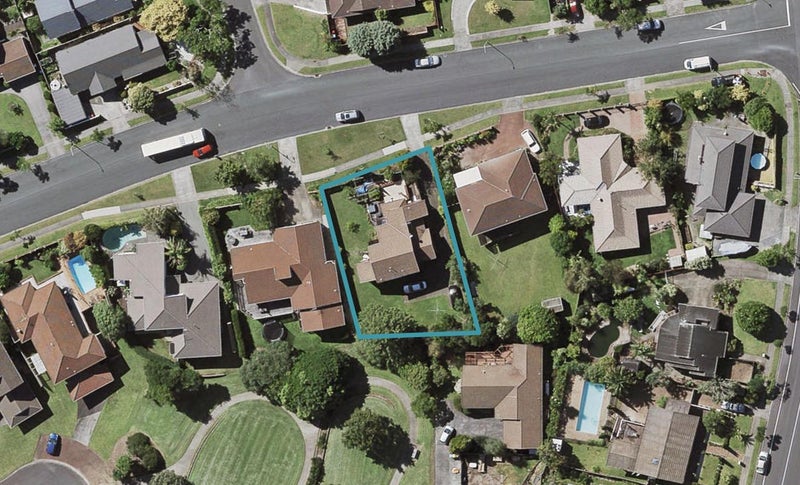 8 Panapa Drive, Saint Johns, Auckland - Carousel 1