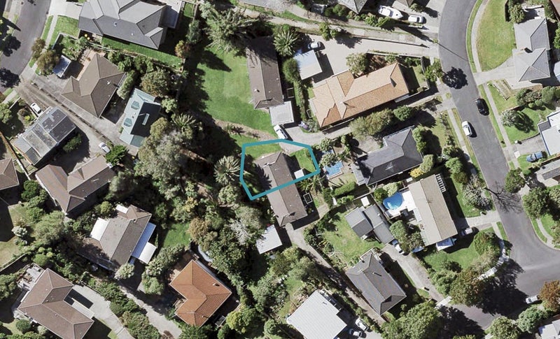 21C Wells Road, Bucklands Beach, Auckland - Carousel 1