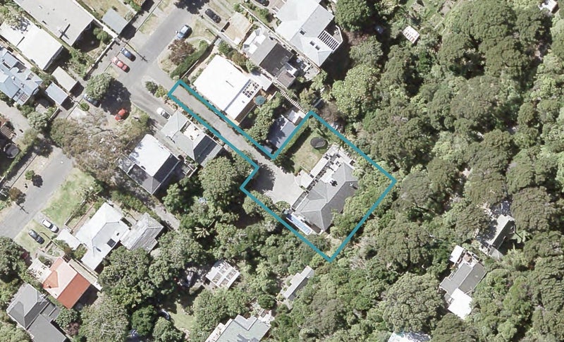 16A Mahoe Street, Eastbourne, Lower Hutt - Carousel 1