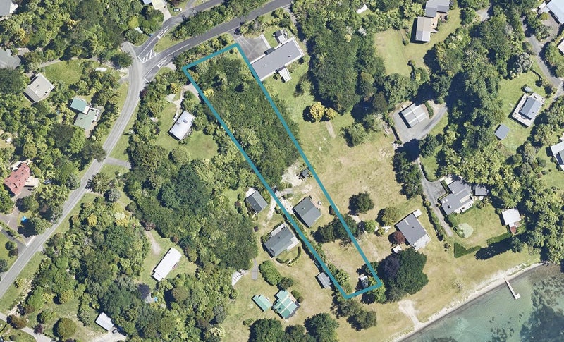 3 Ronald Road, Lake Tarawera, Rotorua - Carousel 1