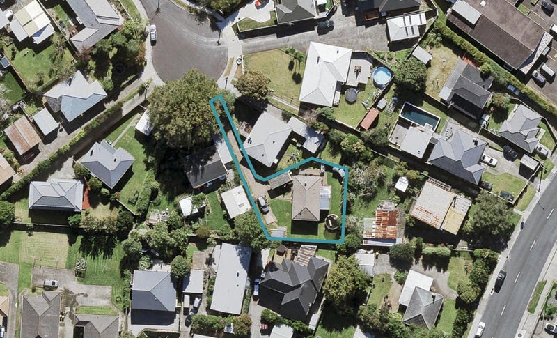 7A Glenvil Lane, Te Atatu Peninsula, Auckland - Carousel 1