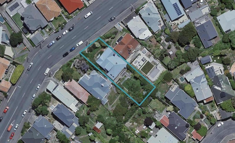 111 Waipapa Road, Hataitai, Wellington - Carousel 1