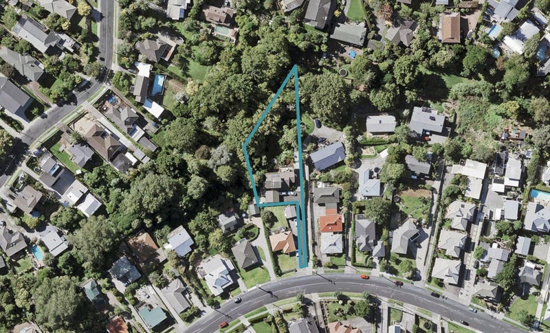 60A Uxbridge Road, Mellons Bay, Auckland - Carousel 1