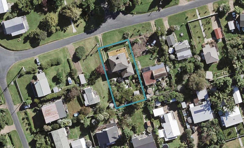 3 Nikau Road, Oneroa, Waiheke Island - Carousel 1