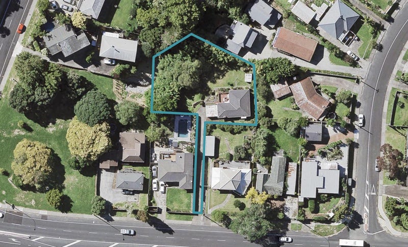 628 Pakuranga Road, Howick, Auckland - Carousel 1