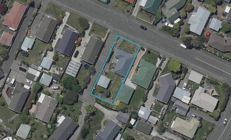 7 Fern Drive, Halswell, Christchurch - Carousel 1