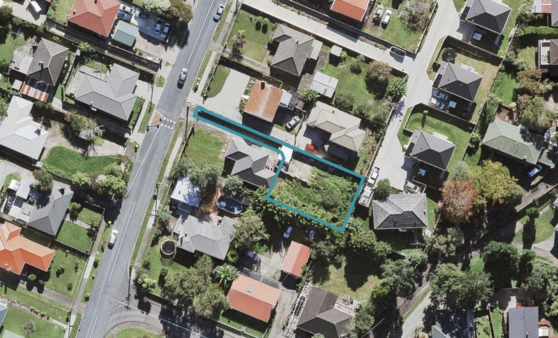 43A Kelwyn Road, Kelston, Auckland - Carousel 1