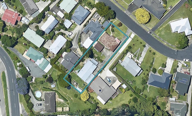55B Twentysecond Avenue, Gate Pa, Tauranga - Carousel 1
