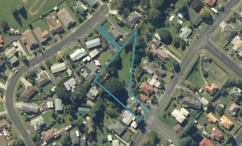 18 Griffiths Street, Putaruru - Carousel 1