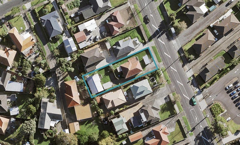 2/263 Richardson Road, Mount Roskill, Auckland - Carousel 1