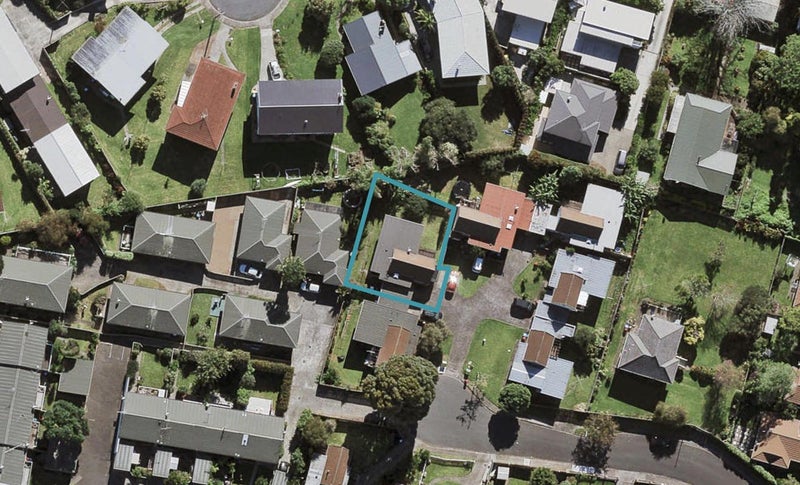 33B Brookfield Avenue, Onehunga, Auckland - Carousel 1