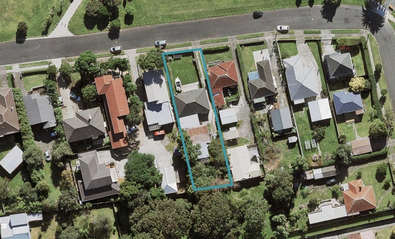 1/10 Waterfront Road, Māngere Bridge, Auckland - Carousel 1