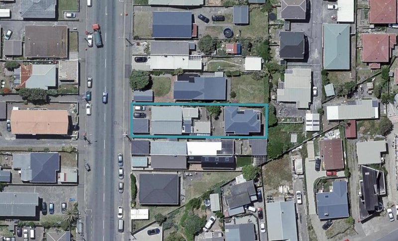 207 Onepu Road, Lyall Bay, Wellington - Carousel 1