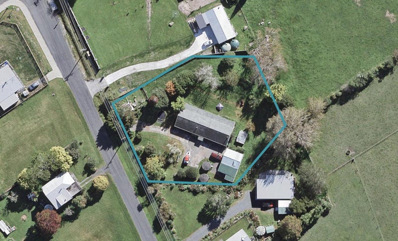 9 Old Woodcocks Road, Kaipara Flats, Warkworth - Carousel 1