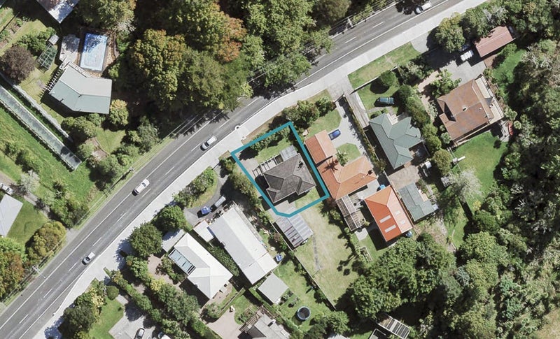 526 West Coast Road, Oratia, Auckland - Carousel 1