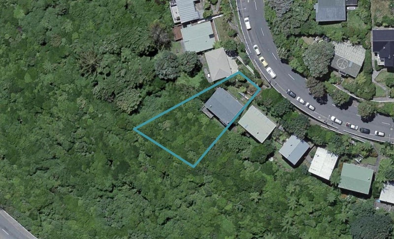 39 Pembroke Road, Northland, Wellington - Carousel 1