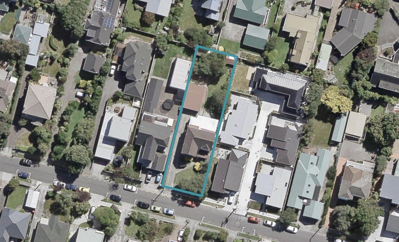 13 Marina Grove, Hutt Central, Lower Hutt - Carousel 1