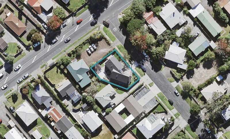 1 Gardner Avenue, New Lynn, Auckland - Carousel 1