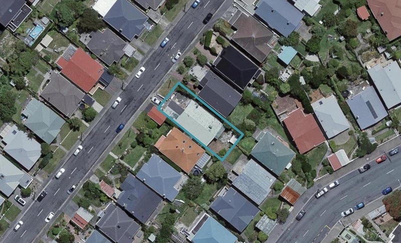 27 Hohiria Road, Hataitai, Wellington - Carousel 1
