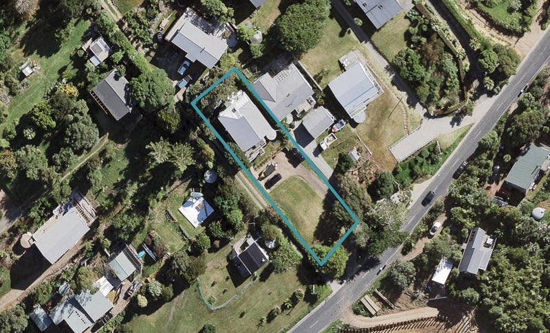 436 Sea View Road, Onetangi, Waiheke Island - Carousel 1