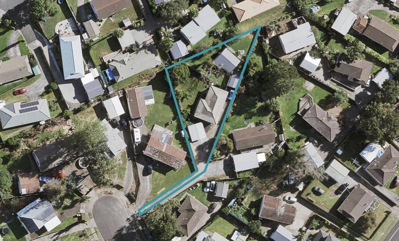 11 Goldnib Place, Randwick Park, Auckland - Carousel 1