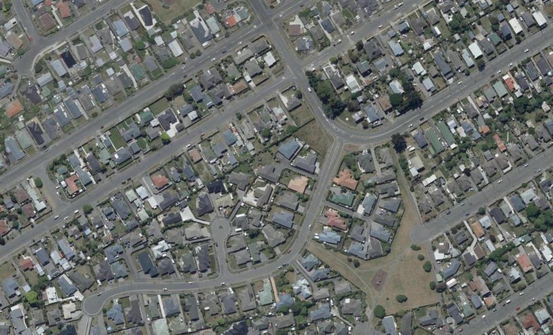 8 Surfers Place, North New Brighton, Christchurch - Carousel 1