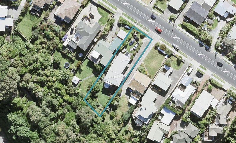 761 Whangaparaoa Road, Manly, Whangaparaoa - Carousel 1