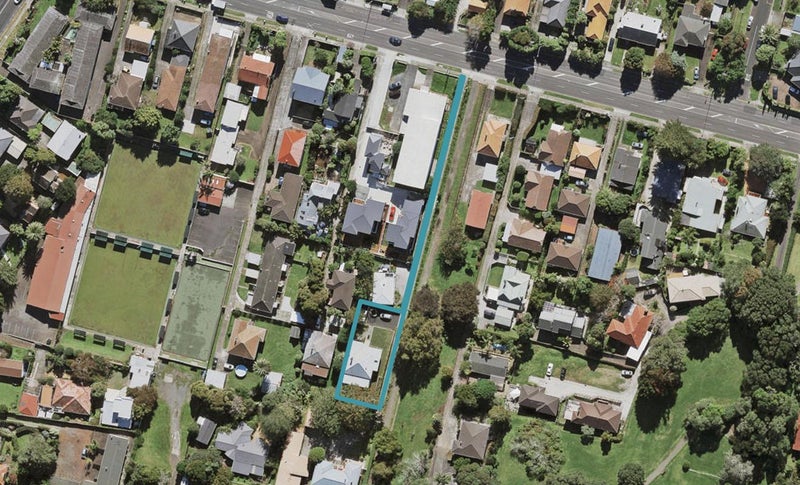 591 Mount Albert Road, Royal Oak, Auckland - Carousel 1