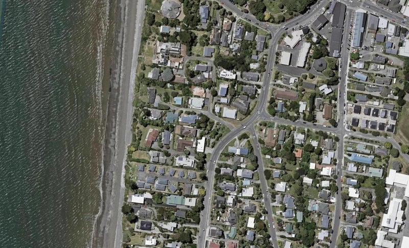 327 Rosetta Road, Raumati Beach, Paraparaumu - Carousel 1